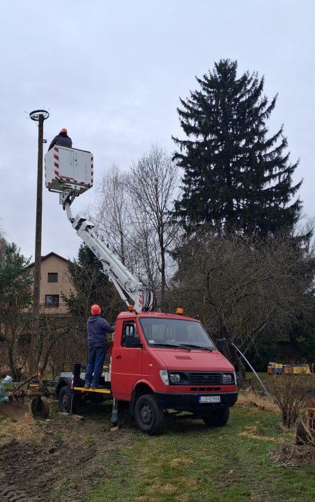 Miniaturka artykułu Platforma dla bocianów