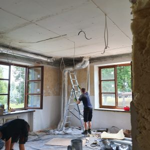 Miniaturka artykułu Postęp prac w Szkole Podstawowej w Zawieprzycach